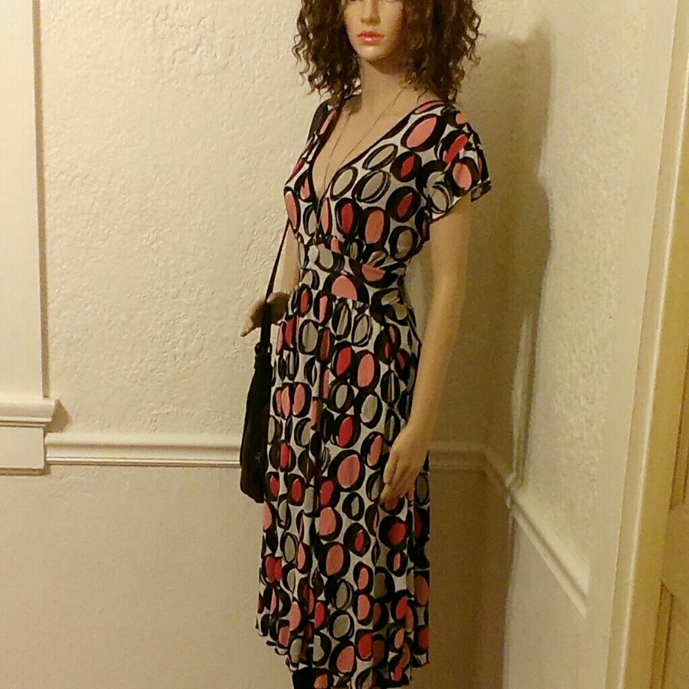 Circle Printed Dress - Picture 5 of 5